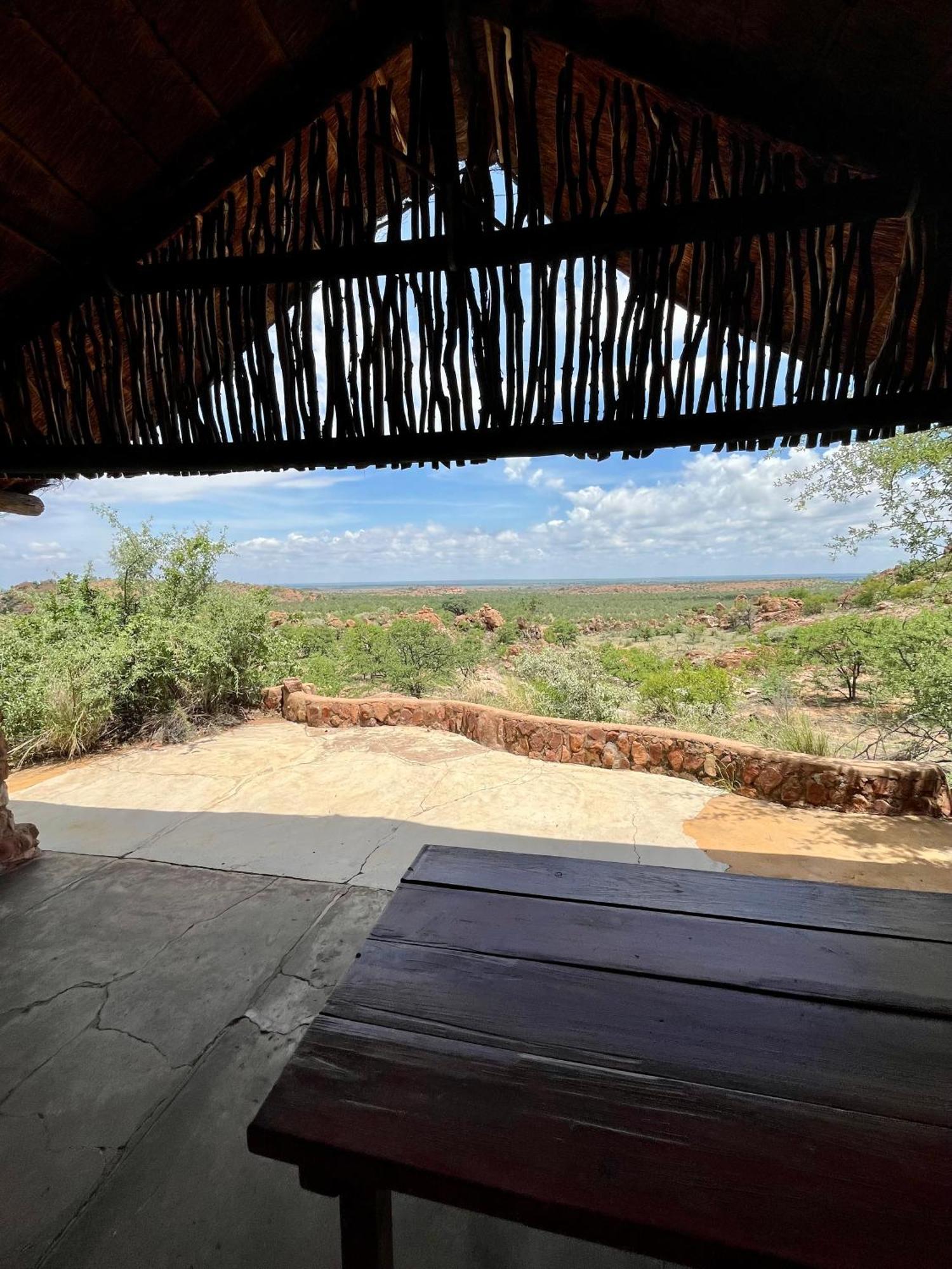 Kaoxa Bush Camp Hotel Alldays Exterior photo